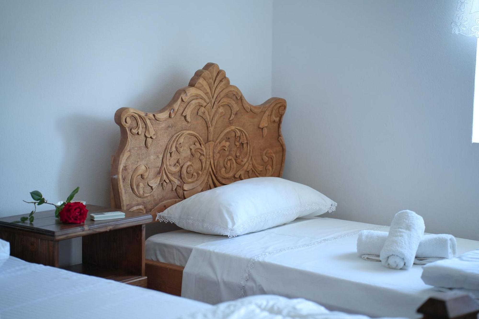 Guri Guesthouse Gjirokastër Eksteriør billede