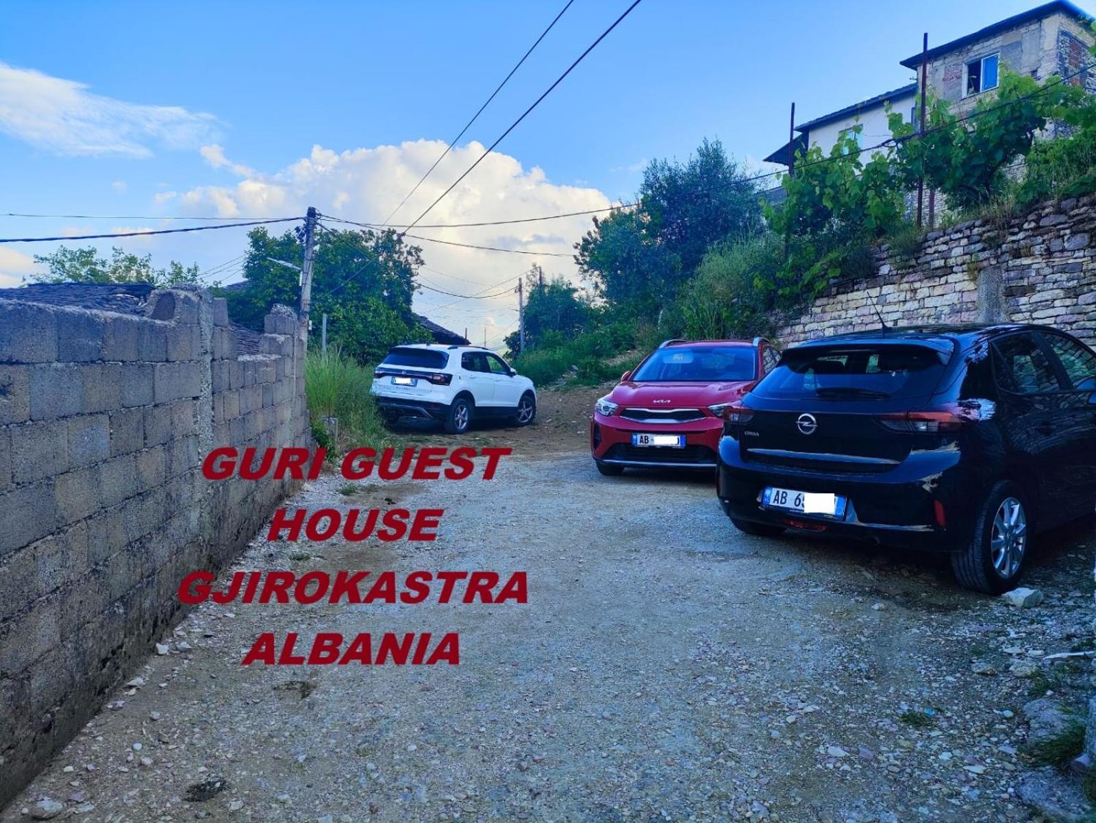 Guri Guesthouse Gjirokastër Eksteriør billede